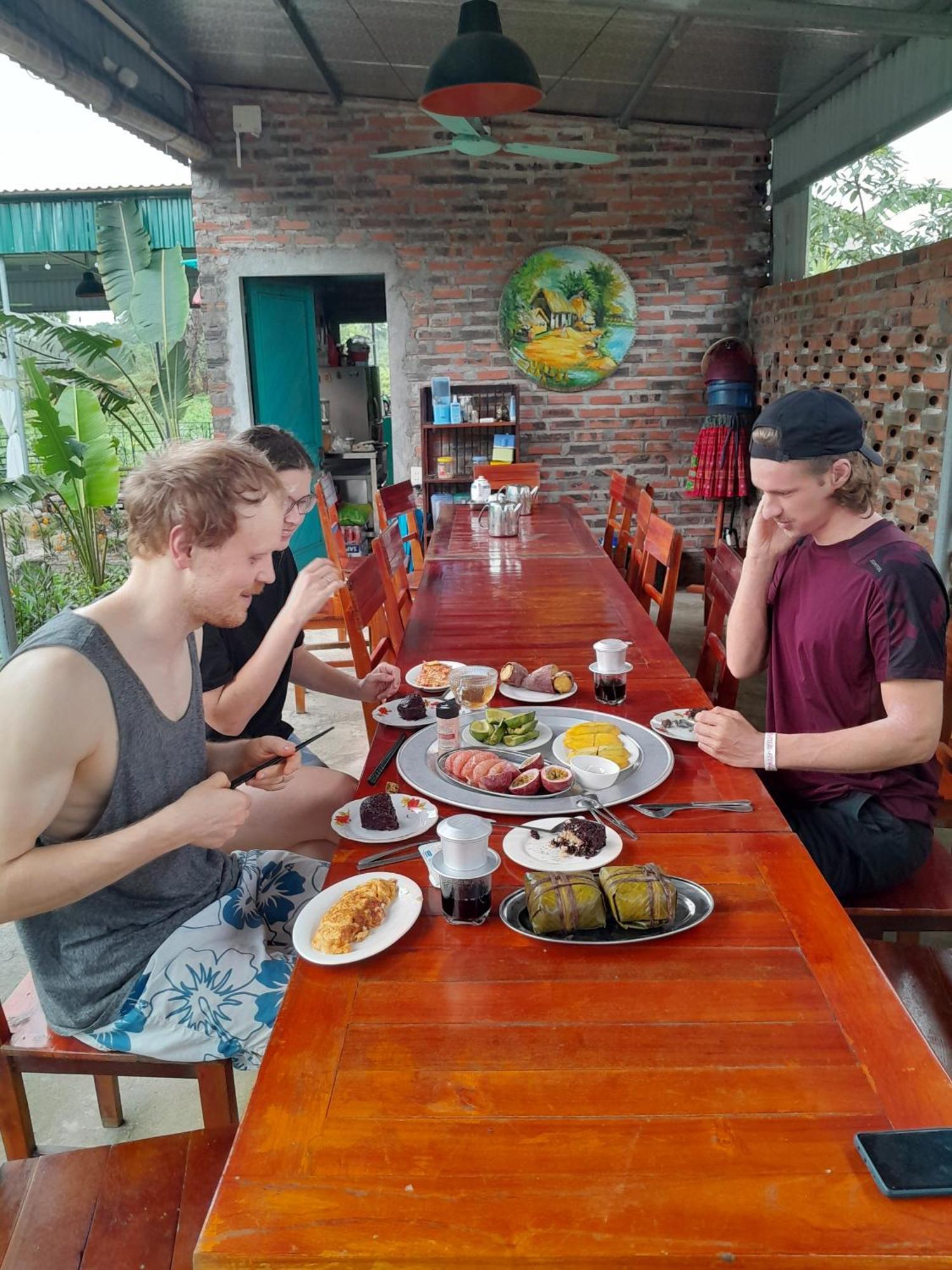 Mina Cafe & Stay Quan Lan Exteriör bild